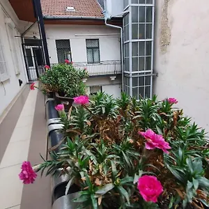 Apartament Violet With Air Condition, Budapeszt