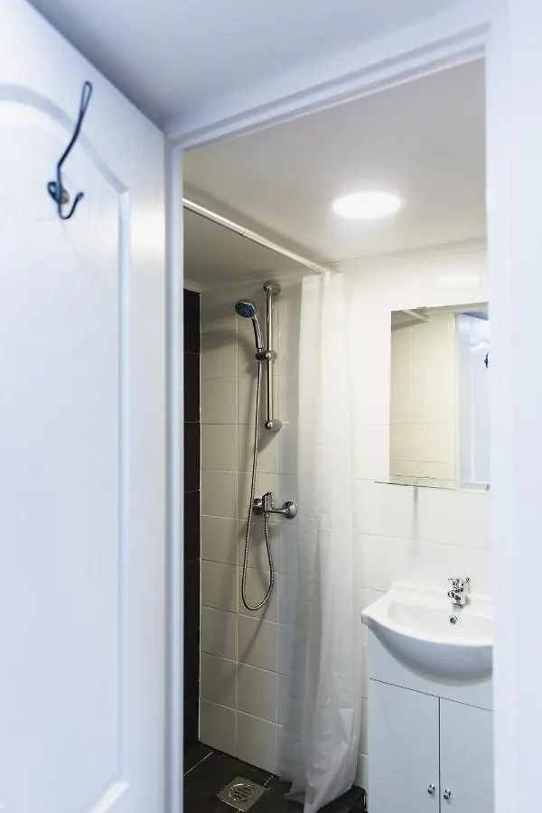 Apartamento Charming Budget Lofts In The City Centre Budapeste