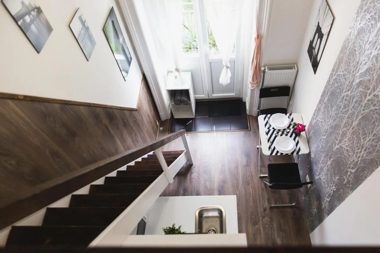 Apartamento Charming Budget Lofts In The City Centre Budapeste Hungria